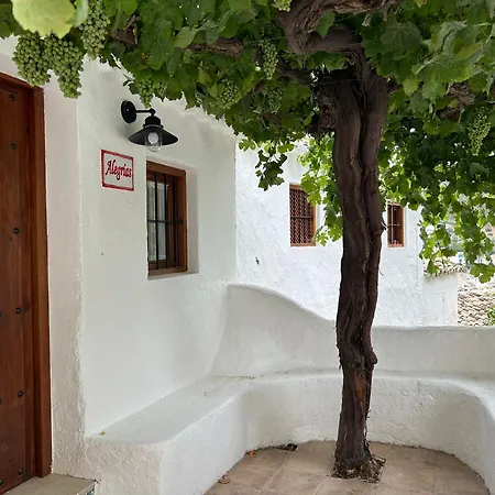 Casillas De La Alegrias Apartment Montefrio